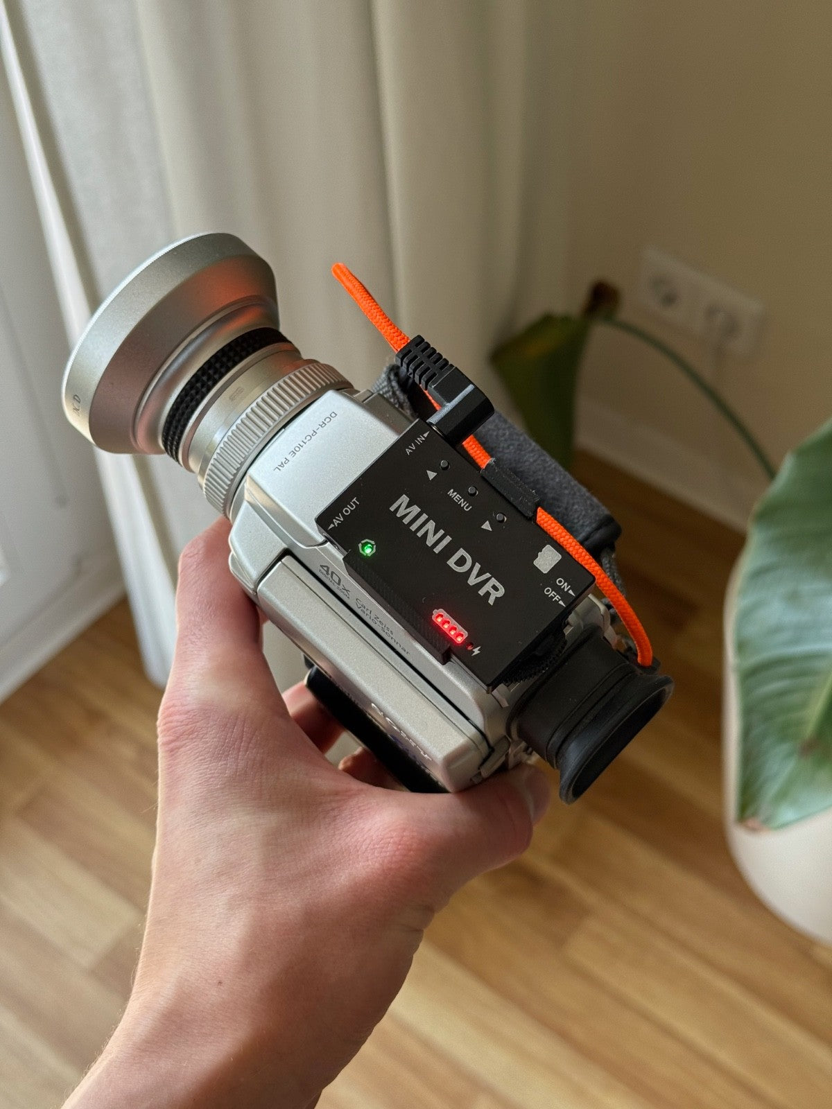 Mini DVR Mount / Halterung - cold shoe / Blitzschuh - Mini DVR FPV Camcorder